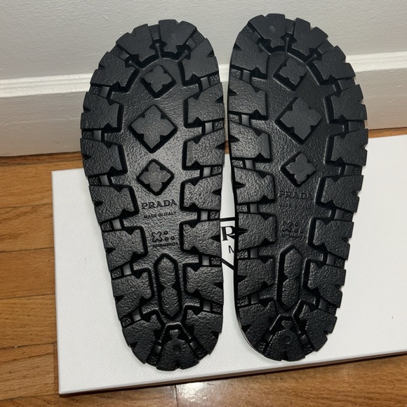 Prada rubber slides in black - Picture 4 of 4